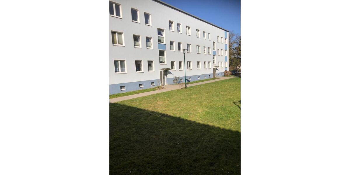 Etagenwohnung Bad Sülze - 3 Zimmer, 60 m&sup2;, 372&euro; | Angebot:19443914