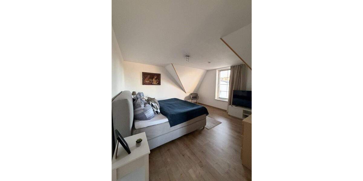 Einfamilienhaus Kröslin - 6 Zimmer, 220 m&sup2;, 1.990&euro; | Angebot:24671910