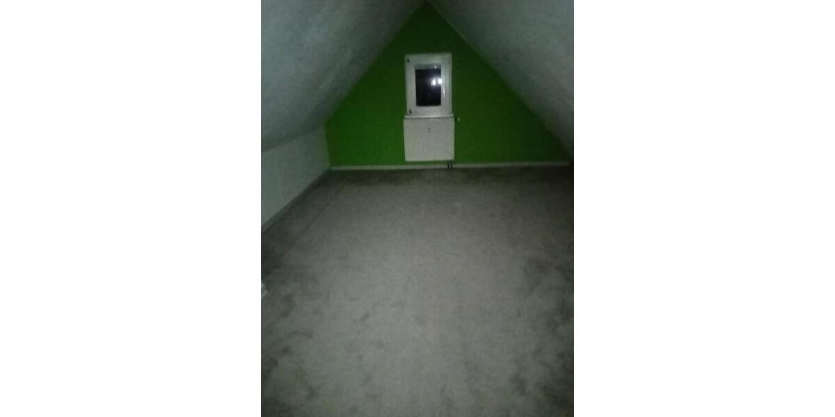 Wohnen auf Zeit Hainichen - 6 Zimmer, 75 m&sup2;, 300&euro; | Angebot:24117890