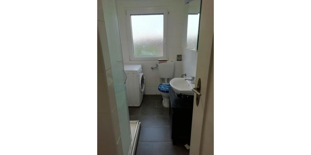 Etagenwohnung Stuttgart Bad Cannstatt - 4 Zimmer, 85 m&sup2;, 390&euro; | Angebot:25829673