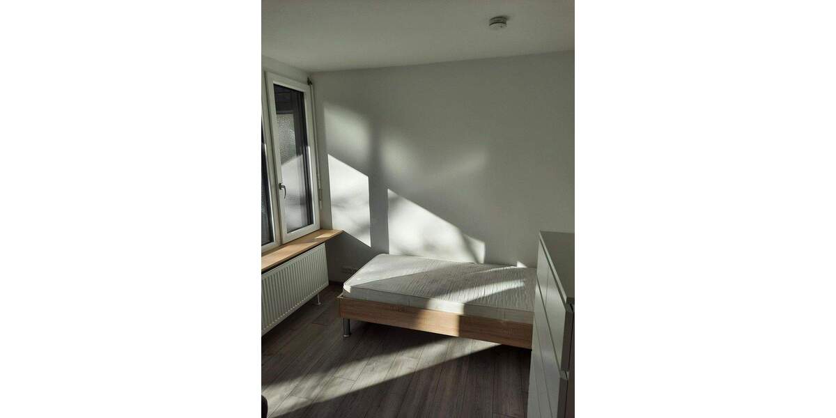 1-Zimmer-App. komplett saniert und möbliert im Herzen von Augsburg 1 zimmer