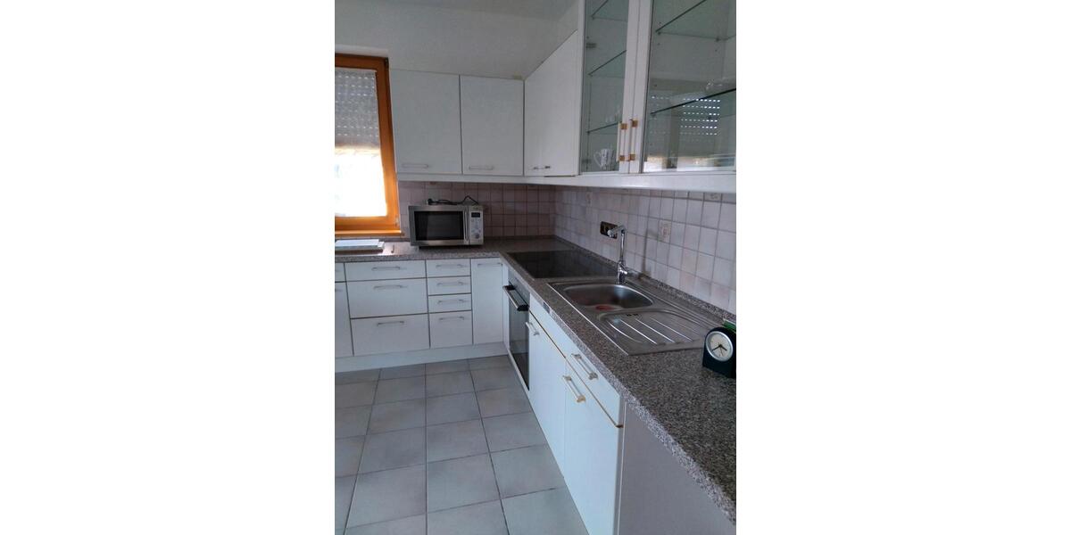 Erdgeschoßwohnung Nittenau - 3 Zimmer, 118 m&sup2;, 750&euro; | Angebot:26702066