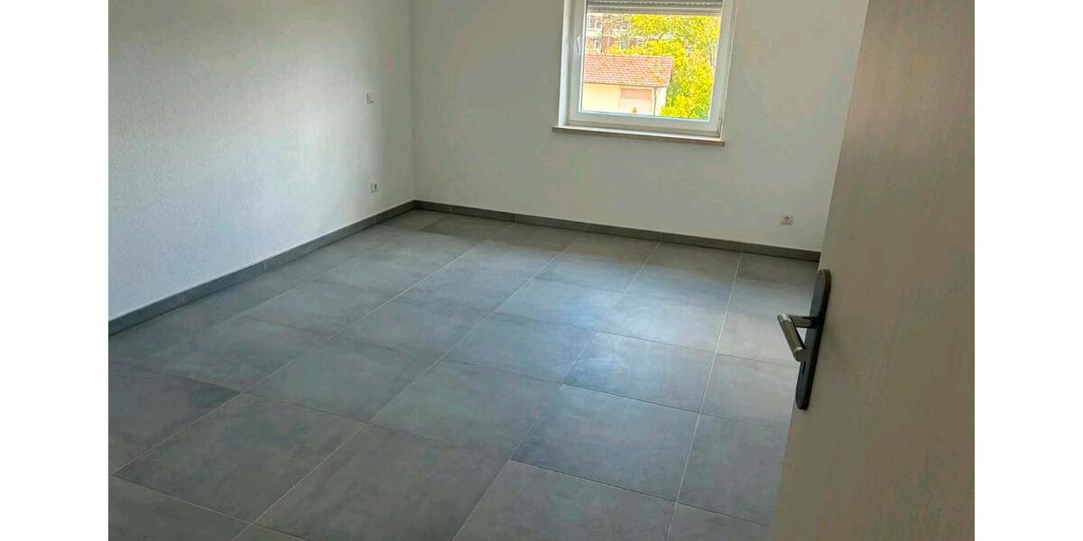 Etagenwohnung Neustadt an der Donau - 1 Zimmer, 68 m&sup2;, 1.000&euro; | Angebot:26640192