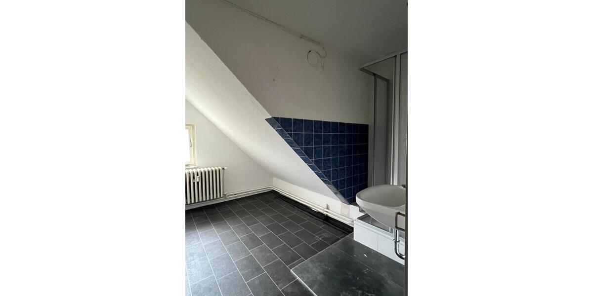 Dachgeschoßwohnung Lollar - 1 Zimmer, 25 m&sup2;, 460&euro; | Angebot:26266480