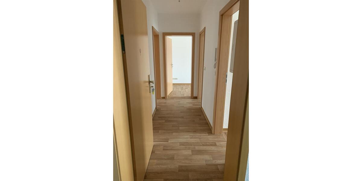 Erdgeschoßwohnung Kamenz - 3 Zimmer, 61 m&sup2;, 425&euro; | Angebot:25058155