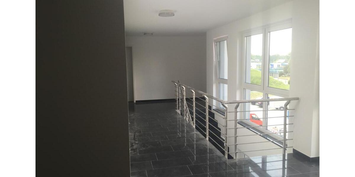 Etagenwohnung Schloß Holte-Stukenbrock Stukenbrock - 3 Zimmer, 107 m&sup2;, 950&euro; | Angebot:24727004