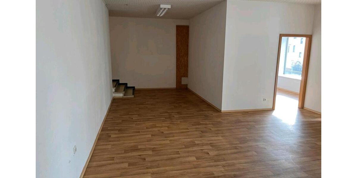 Gewerbeobjekt Michelsneukirchen - 700&euro; | Angebot:25451941