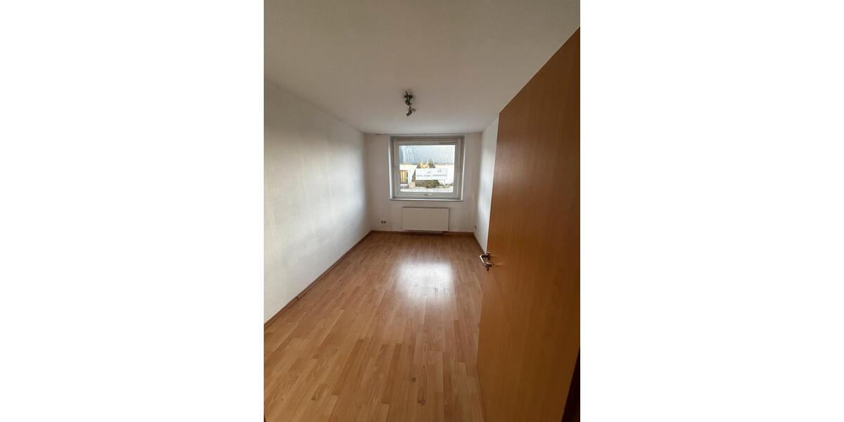 Erdgeschoßwohnung Soltendieck - 3 Zimmer, 83 m&sup2;, 530&euro; | Angebot:25854587