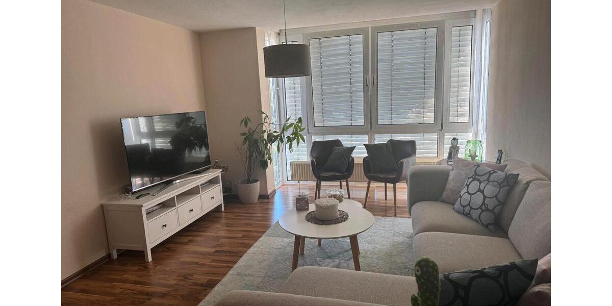 Etagenwohnung Gütersloh - 3 Zimmer, 93 m&sup2;, 990&euro; | Angebot:26395074