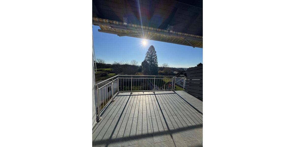 Modern renovierte Maisonette-Wohnung 5 zimmer