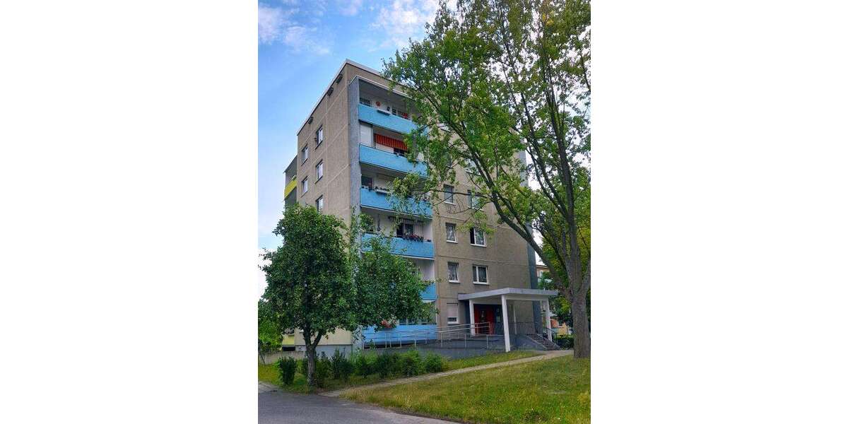 Etagenwohnung Hoyerswerda Neustadt - 1 Zimmer, 45 m&sup2;, 258&euro; | Angebot:26516520