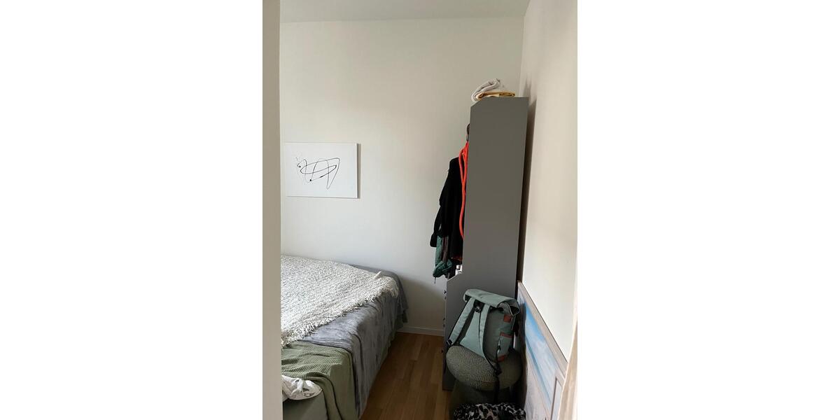 Etagenwohnung Kleinmachnow - 1 Zimmer, 36 m&sup2;, 820&euro; | Angebot:25654136