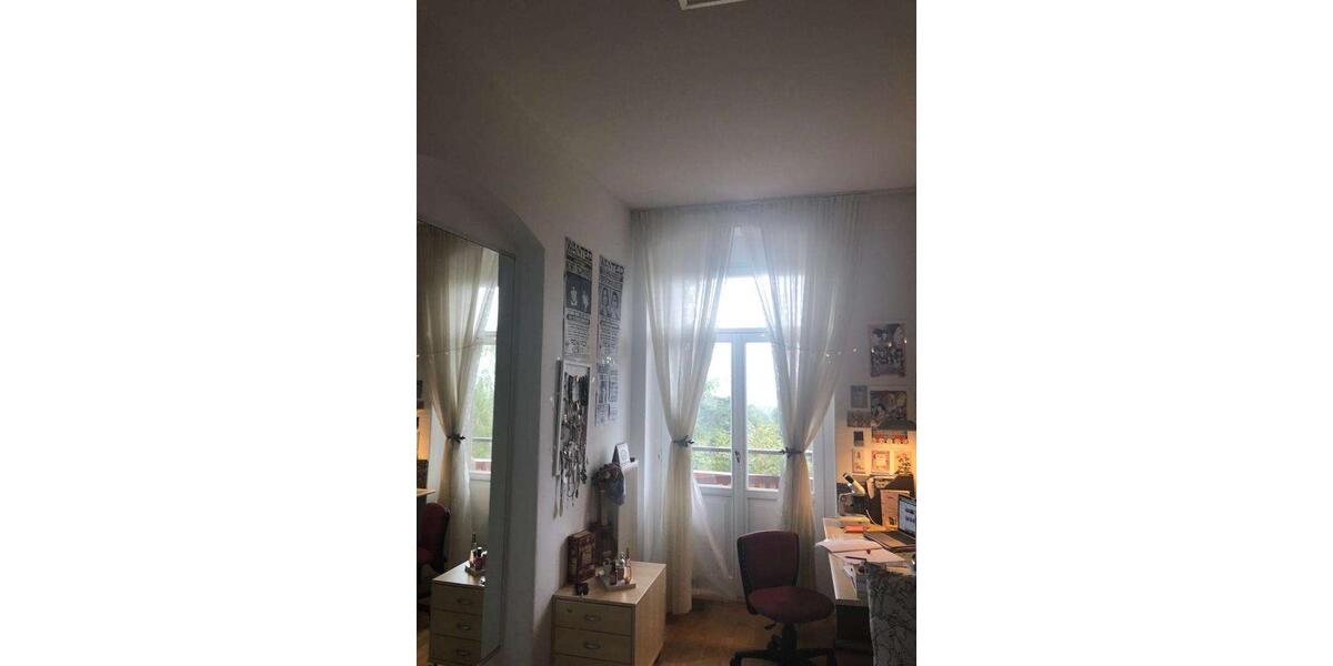 Terrassenwohnung Radebeul - 5 Zimmer, 141 m&sup2;, 1.800&euro; | Angebot:25902803