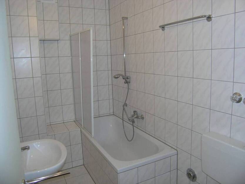 2-Zimmer-Souterrain-Wohnung, für 1-2 Personen geeignet