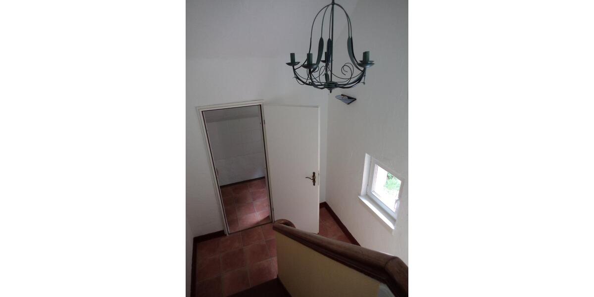 Dachgeschoßwohnung Wiesbaden Nordost - 3 Zimmer, 95 m&sup2;, 700&euro; | Angebot:25650731