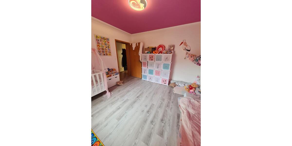 Etagenwohnung Altenahr - 4 Zimmer, 120 m&sup2;, 1.100&euro; | Angebot:26545226
