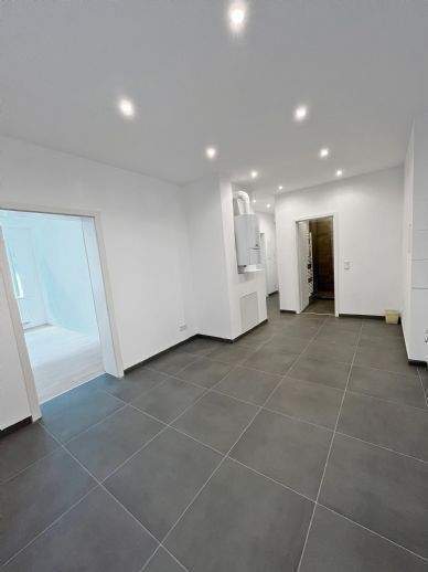 Schöne 3 Zi. Wohnung direkt in der Fürther Innenstadt! Nähe U-Bahn!