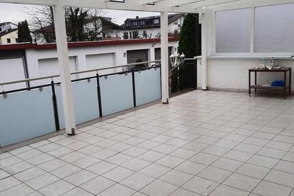 Sanierte u. modernisierte, 4 Zimmer Terrassen-Wohnung, in Dietzenbach 4 zimmer