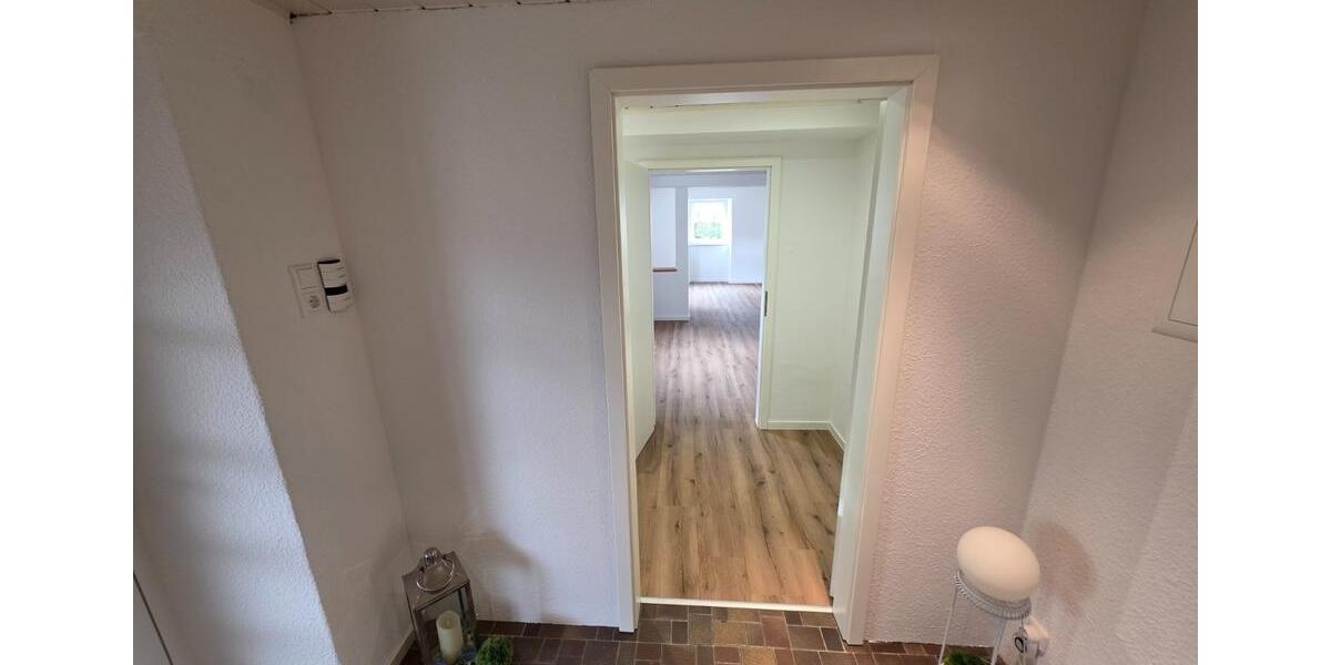 Erdgeschoßwohnung Iserlohn Grüne - 2 Zimmer, 65 m&sup2;, 500&euro; | Angebot:24562598