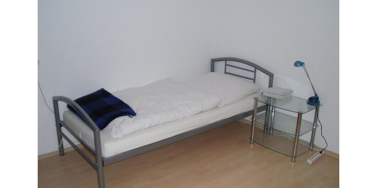 Wohnen auf Zeit Tübingen Derendingen - 1 Zimmer, 12 m&sup2;, 390&euro; | Angebot:24351276