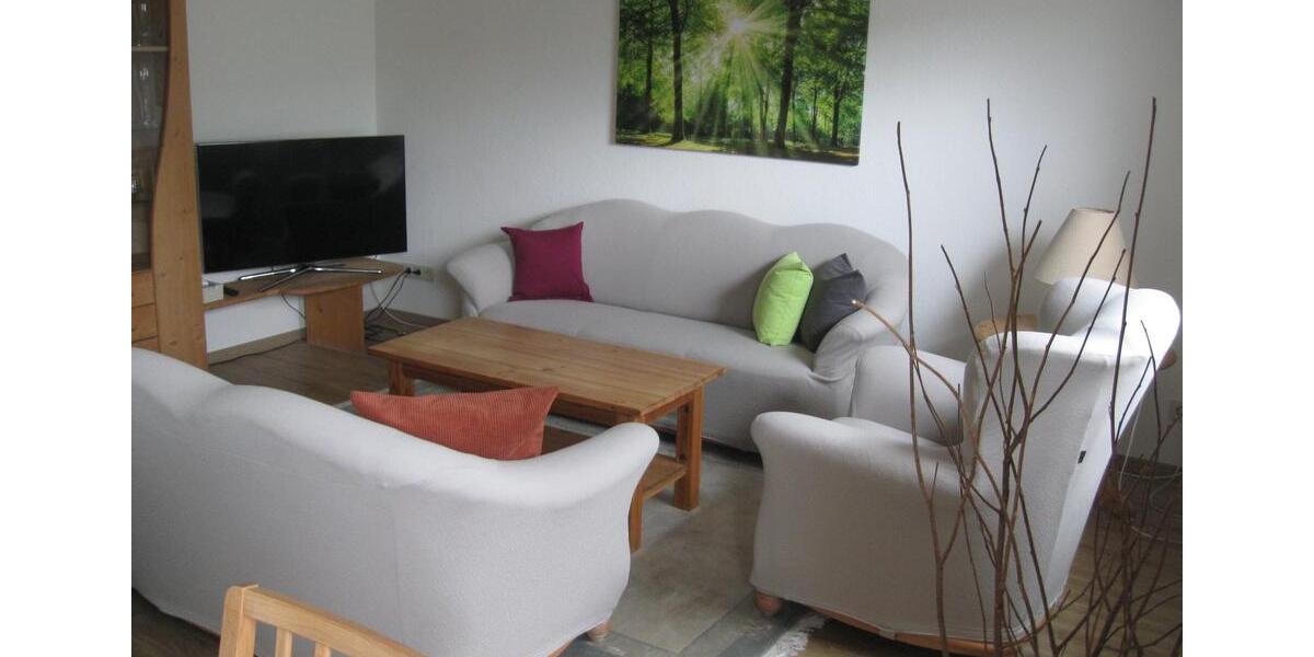 Etagenwohnung Oerlinghausen - 2 Zimmer, 50 m&sup2;, 300&euro; | Angebot:26646003
