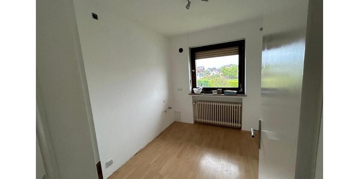Etagenwohnung Enger - 3 Zimmer, 80 m&sup2;, 650&euro; | Angebot:26478122