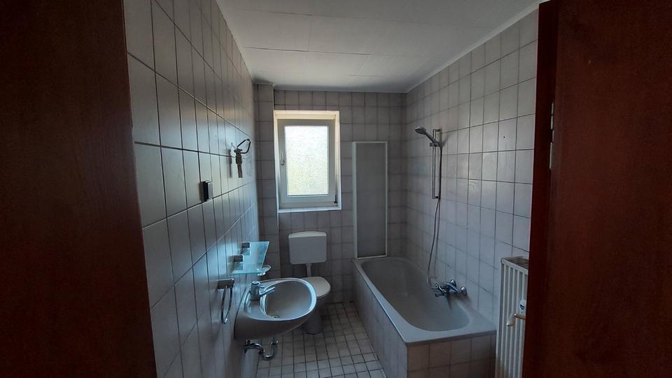 Etagenwohnung Baunatal - 3 Zimmer, 95 m&sup2;, 875&euro; | Angebot:26033428