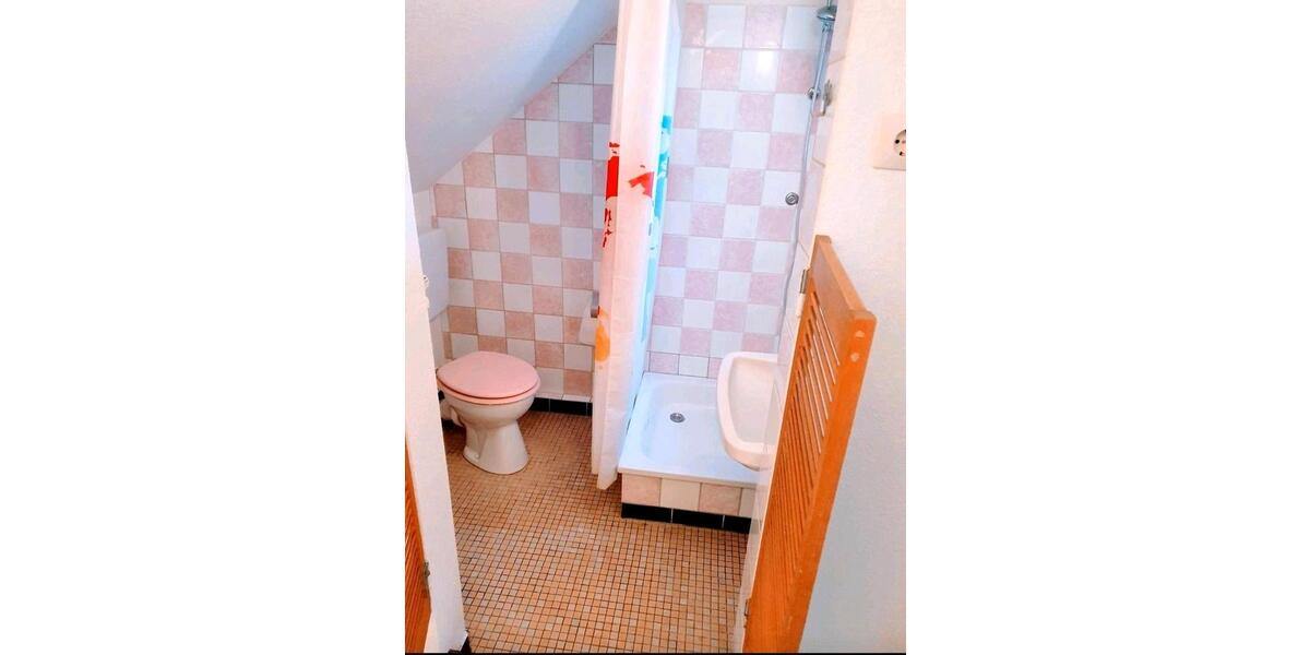 Dachgeschoßwohnung Uelzen - 2 Zimmer, 49 m&sup2;, 425&euro; | Angebot:26537966