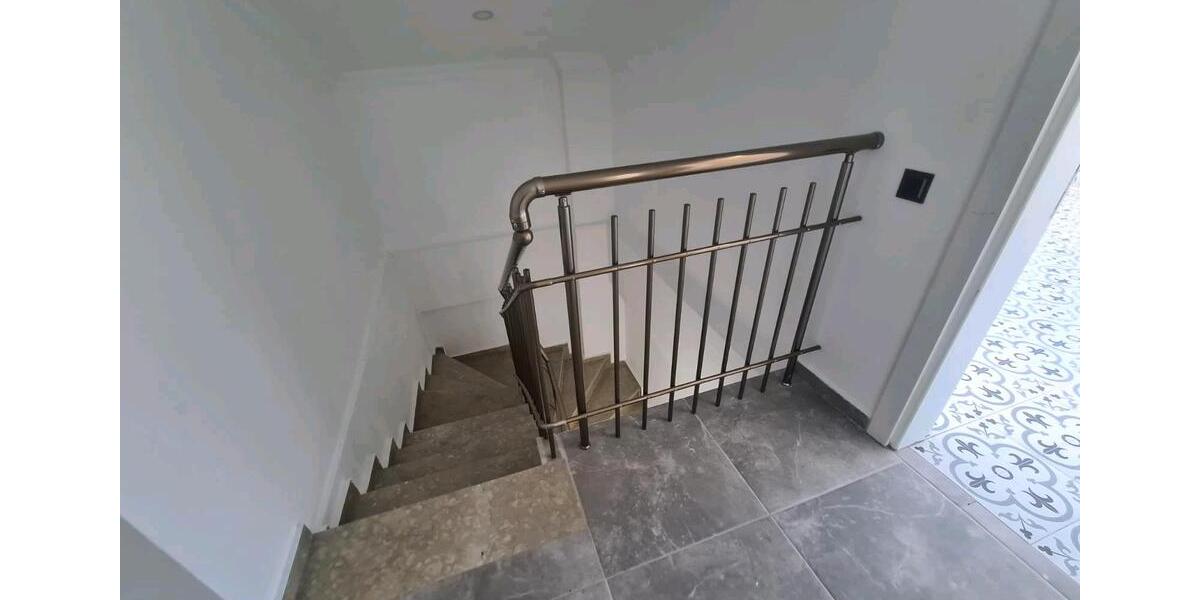 Etagenwohnung Wesselburen - 4 Zimmer, 150 m&sup2;, 500&euro; | Angebot:23486067