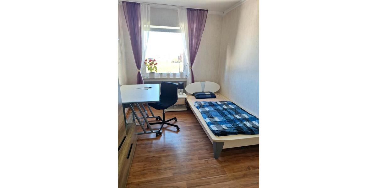Wohnen auf Zeit Bad Wünnenberg - 5 Zimmer, 18 m&sup2;, 450&euro; | Angebot:26268315