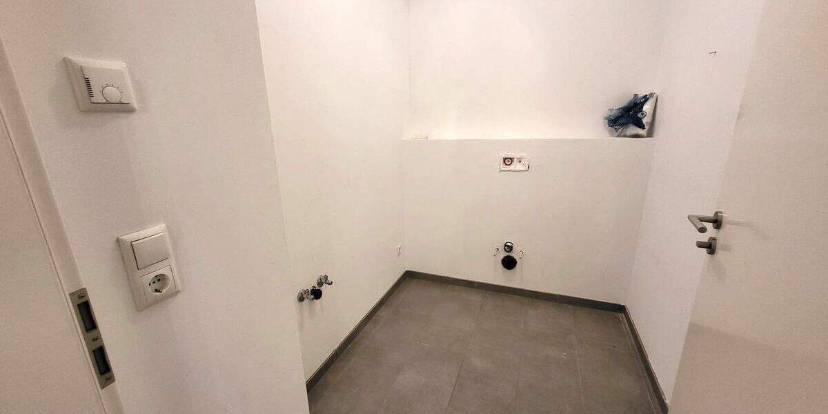 Etagenwohnung Hemer - 2 Zimmer, 83 m&sup2;, 995&euro; | Angebot:25107485