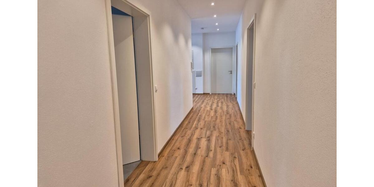 Moderne Neubauwohnung 103 m² – Sulzbach-Rosenberg - zentrale Lage 4 zimmer