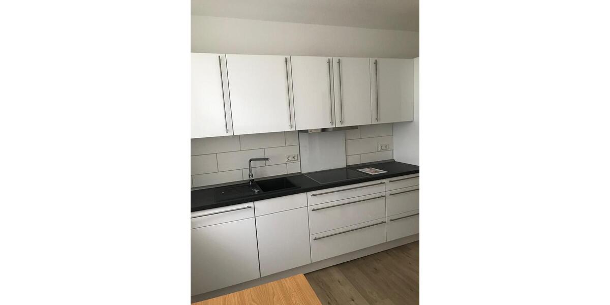 Erdgeschoßwohnung Hettstedt - 3 Zimmer, 85 m&sup2;, 720&euro; | Angebot:26014031