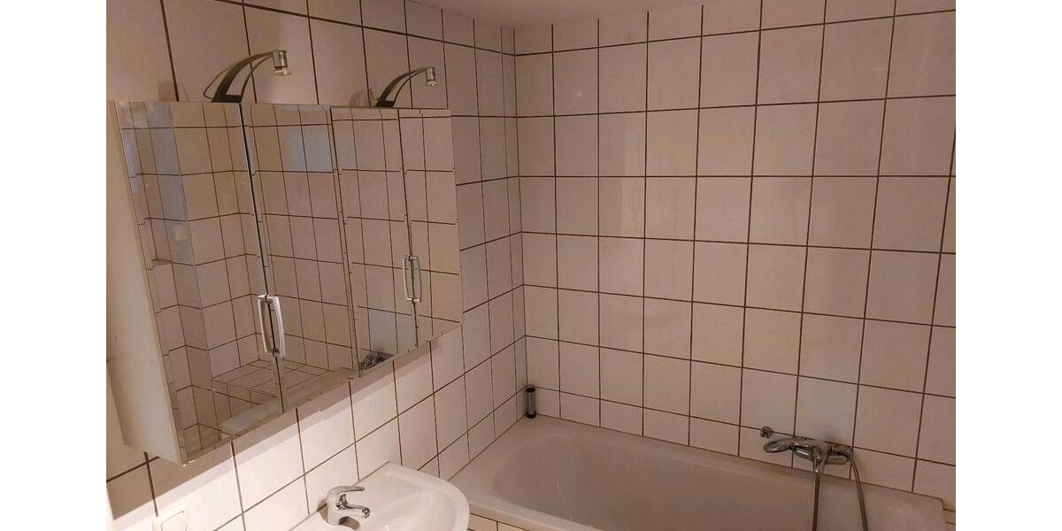 Etagenwohnung Plößberg - 3 Zimmer, 75 m&sup2;, 550&euro; | Angebot:26380385
