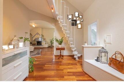 Mietwohnung Dachgeschoss 3+2 Zimmer Hanau Rosenau 5 zimmer