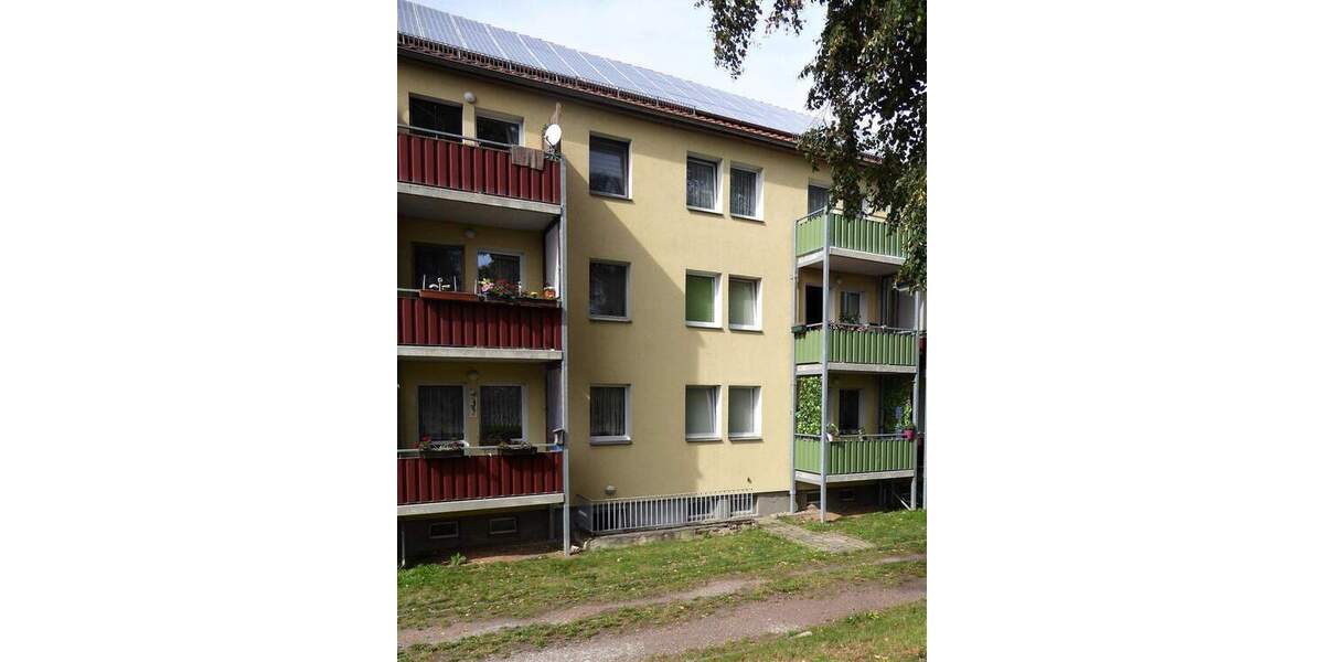 Etagenwohnung Bad Lauchstädt - 3 Zimmer, 58 m&sup2;, 359&euro; | Angebot:25750297