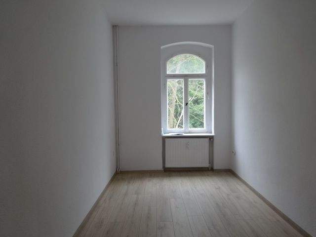 Etagenwohnung Zeitz Aue - 3 Zimmer, 58 m&sup2;, 300&euro; | Angebot:25877233