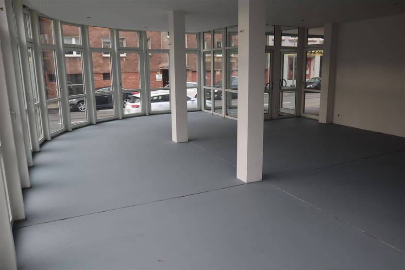 Gewerbeeinheit in zentraler Lage in Katernberg 3 zimmer