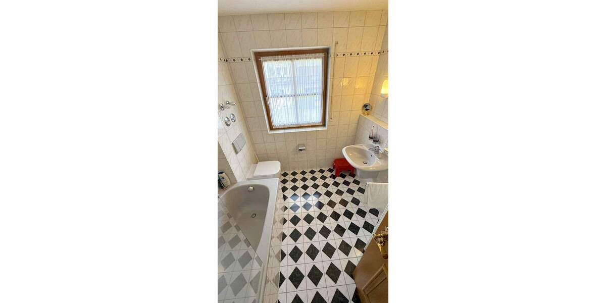 Etagenwohnung Garmisch-Partenkirchen Partenkirchen - 2 Zimmer, 60 m&sup2;, 1.100&euro; | Angebot:25745046