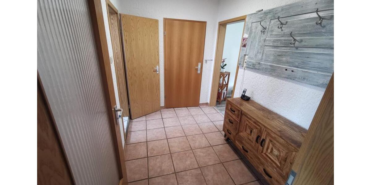 möblierte Wohnung Erdgeschoss | EBK Küche | 2-Zimmer | Balkon | Badewanne | Stadtroda nahe Jena | Garten | Parken 2 zimmer