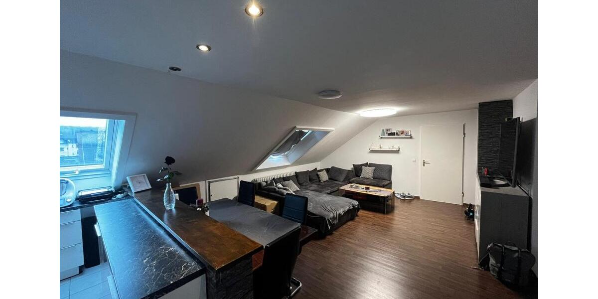 Dachgeschoßwohnung Wuppertal Barmen - 3 Zimmer, 85 m&sup2;, 690&euro; | Angebot:25887336