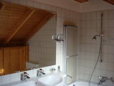 Etagenwohnung Bad Birnbach Asenham - 4 Zimmer, 140 m&sup2;, 998&euro; | Angebot:25733469