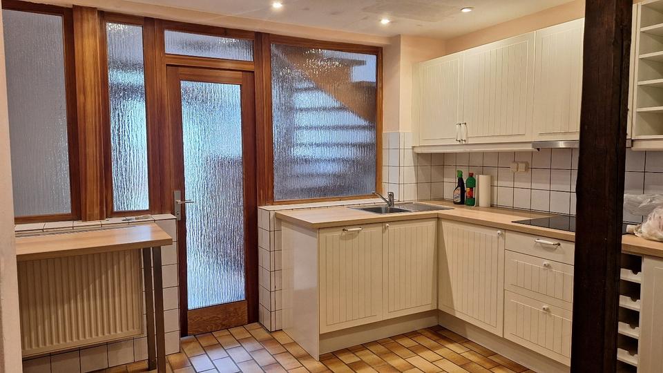 Erdgeschoßwohnung Rosbach vor der Höhe - 2.5 Zimmer, 90 m&sup2;, 750&euro; | Angebot:25975697