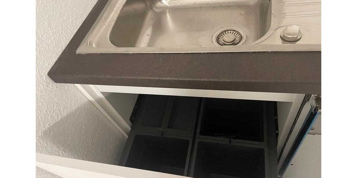 Erstbezug - 2 Zimmer Souterrain Wohnung 2 zimmer