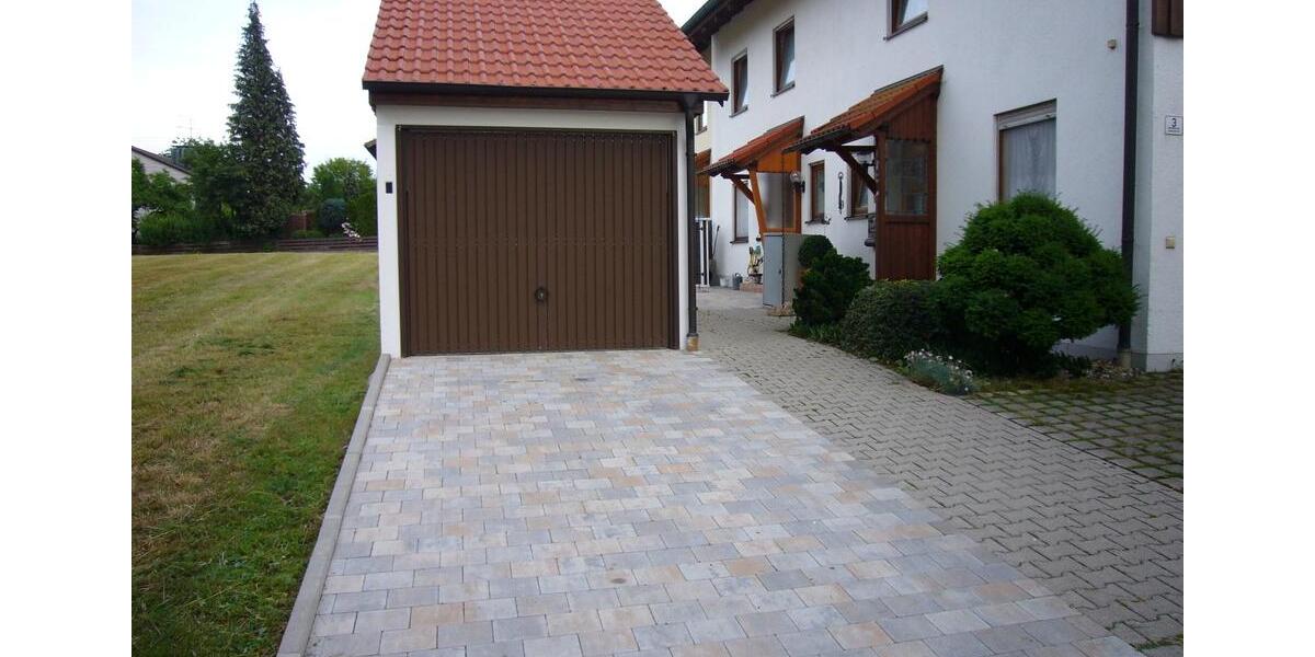 Reihenhaus Schwindegg - 5 Zimmer, 140 m&sup2;, 1.550&euro; | Angebot:24456413