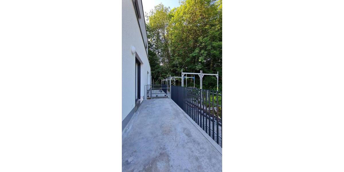 Etagenwohnung Freital - 2 Zimmer, 67 m&sup2;, 850&euro; | Angebot:26880498