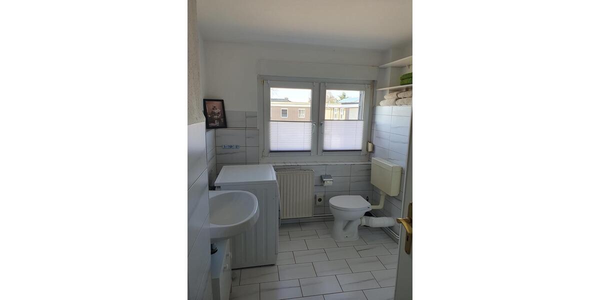 Wohnen auf Zeit Schwerin Friedrichsthal - 4 Zimmer, 85 m&sup2;, 30&euro; | Angebot:14034713