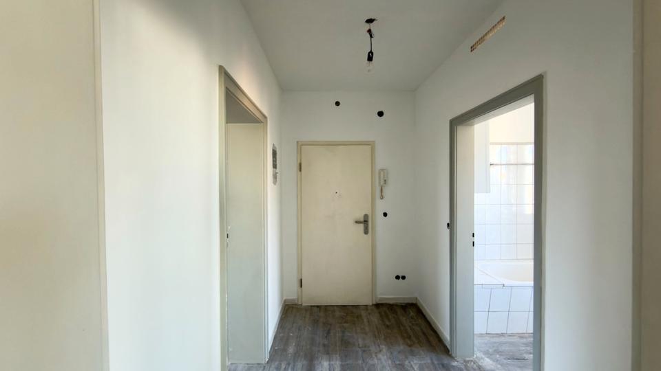 Etagenwohnung Solingen - 2 Zimmer, 55 m&sup2;, 710&euro; | Angebot:26586346
