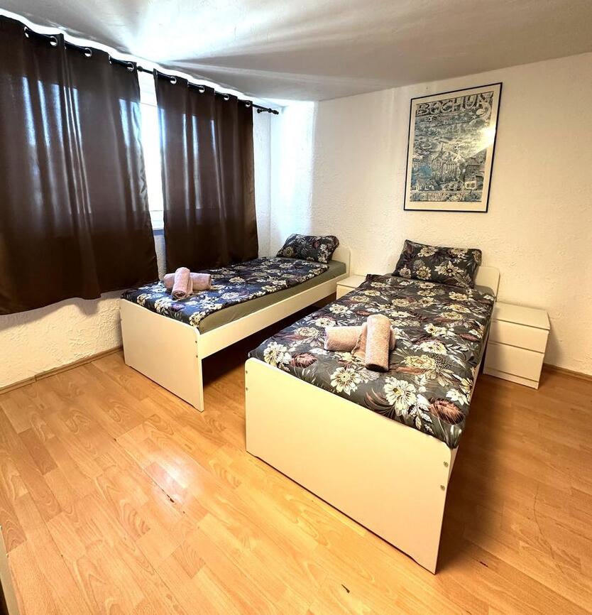 MonteurWohnung in Wuppertal. MAX 4 Personen