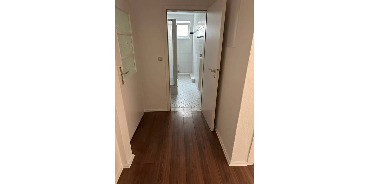 Etagenwohnung Wilhelmshaven Innenstadt - 2 Zimmer, 68 m&sup2;, 415&euro; | Angebot:23967107